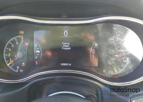 2015 Jeep Grand Cherokee Laredo из США, поврежденный, VIN 1C4RJEAG8FC856862